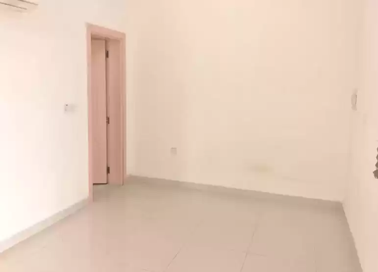 Residencial Listo Propiedad Estudio U / F Apartamento  alquiler en al-sad , Doha #8871 - 1  image 